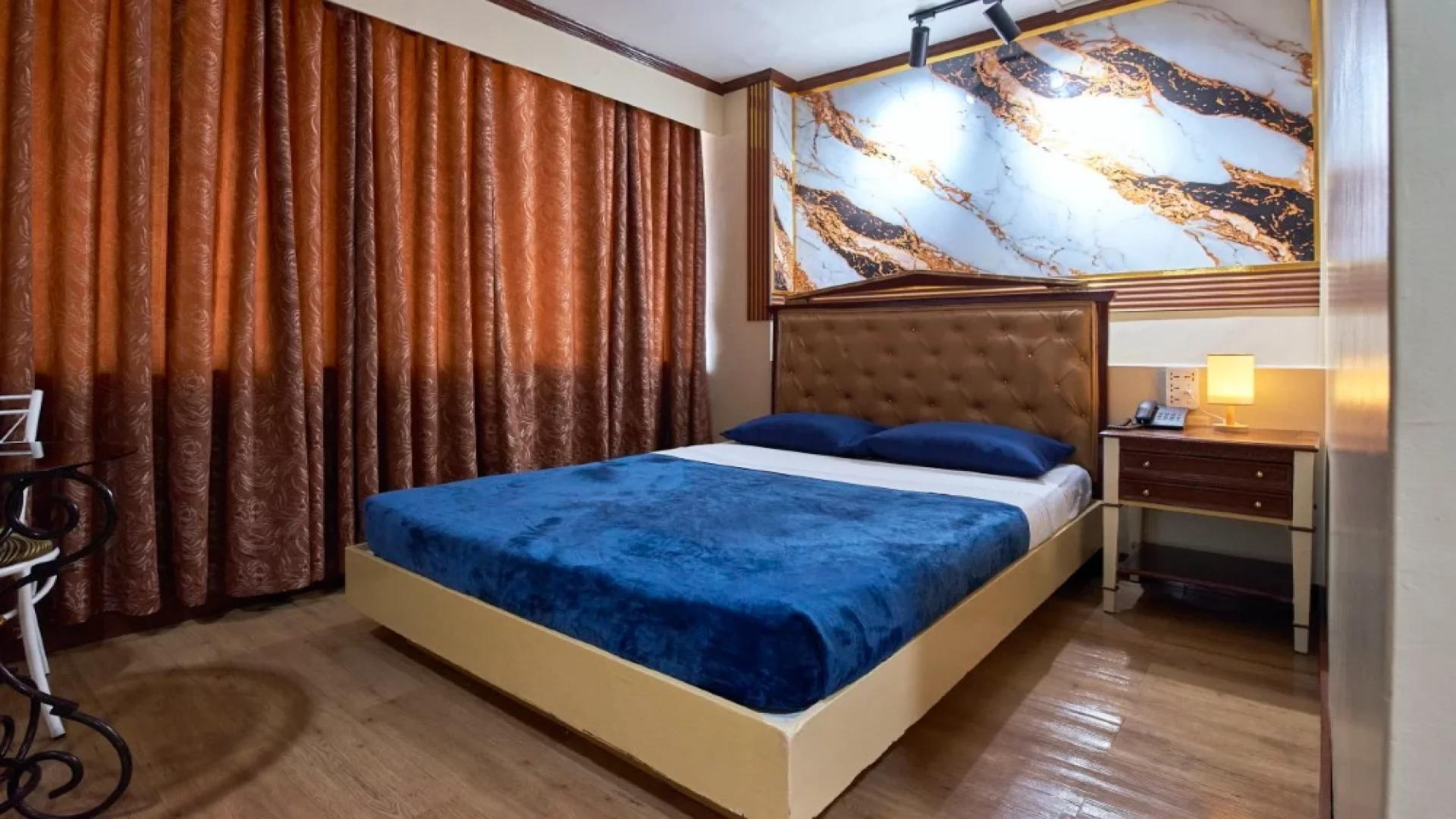 Top Plaza Hotel