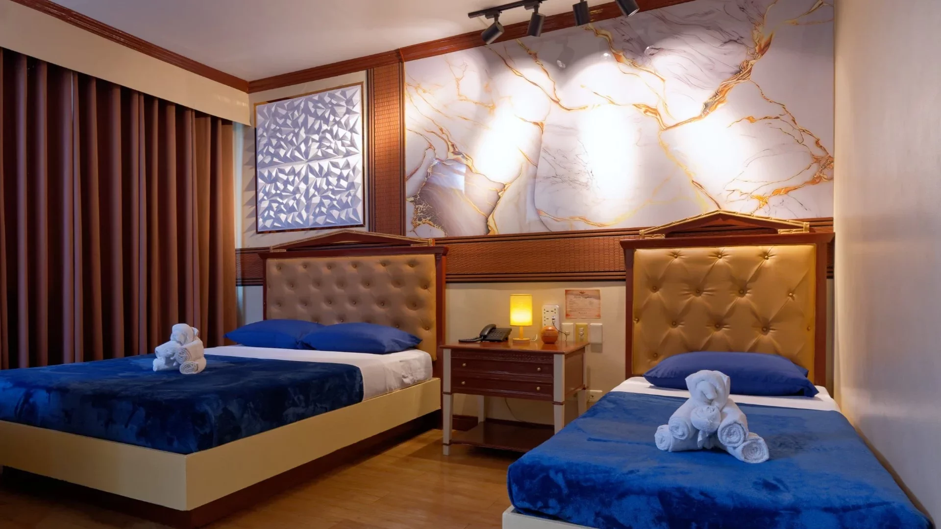 Top Plaza Hotel